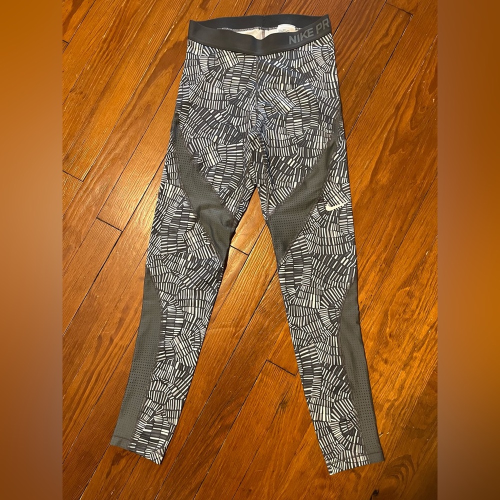Nike Pro Dri Fit Women’s Leggings Sz M